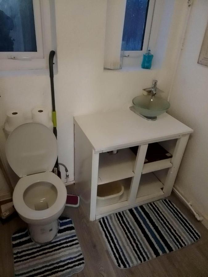 Litherland Apartment Eksteriør bilde